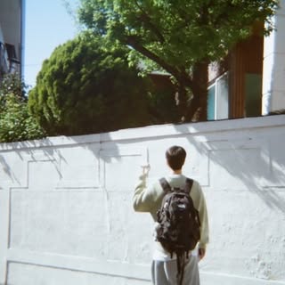 고민 | 공간 ◦ 카페 ☕ 🌿